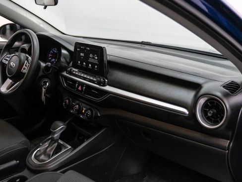 Used 2020 Kia Forte LXS image 14