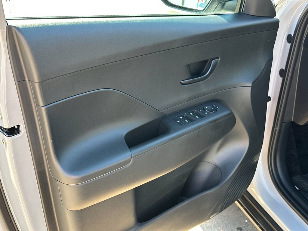 New 2026 Hyundai Kona SEL Sport FWD image 11