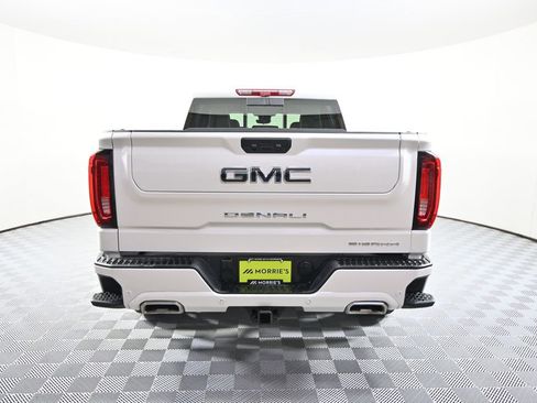 Used 2025 GMC Sierra 1500 Denali Ultimate AWD/4WD image 5