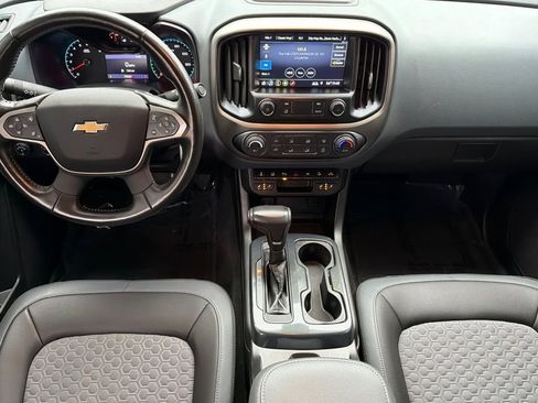 Used 2021 Chevrolet Colorado Z71 w/ Safety Package AWD/4WD image 10