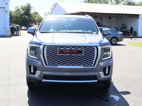 Certified 2021 GMC Yukon XL Denali w/ LPO, Illumination Package AWD/4WD image 4