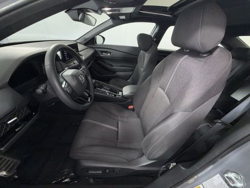 Used 2023 Honda Accord Sport image 13