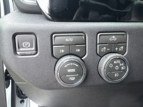 New 2026 Chevrolet Silverado 1500 RST w/ Redline Edition AWD/4WD image 17