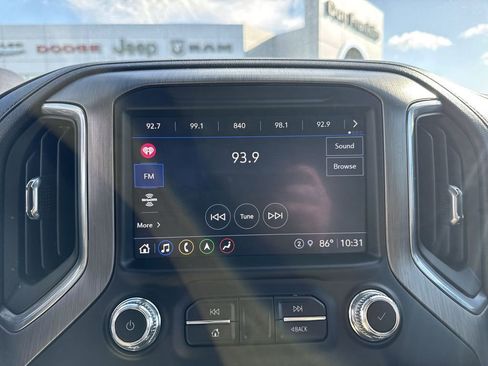 Used 2023 GMC Sierra 2500 Denali w/ Denali Black Diamond Edition image 16