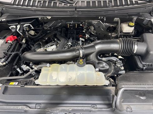 Used 2023 Ford Expedition Platinum image 28