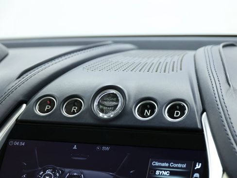 Used 2021 Aston Martin DBX AWD/4WD image 87