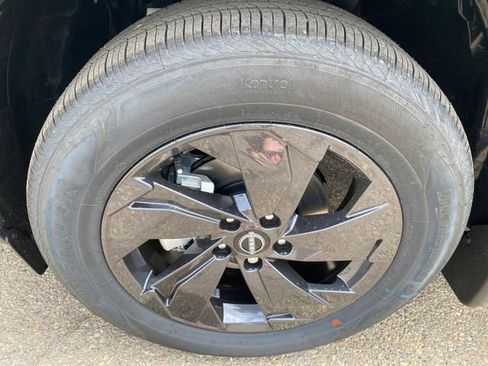 New 2026 Nissan Rogue SV image 25