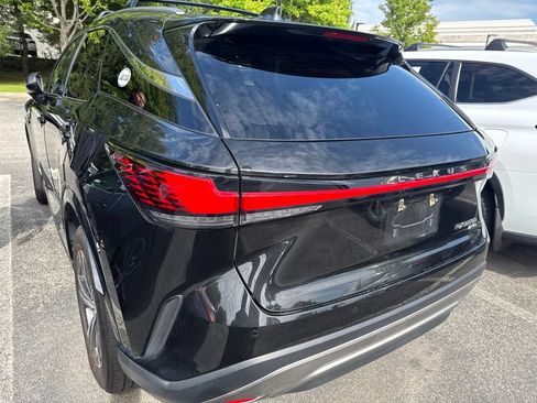 Used 2024 Lexus RX 350h w/ Cold Area Package AWD/4WD image 4