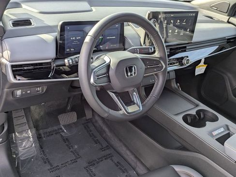 Certified 2025 Honda Prologue Touring image 4