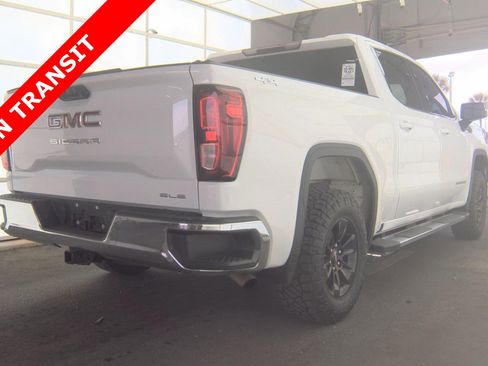 Used 2023 GMC Sierra 1500 SLE w/ Enhanced Capability Package image 5