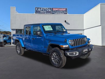 New 2026 Jeep Gladiator Sport