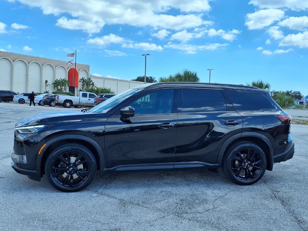 Used 2025 INFINITI QX60 Luxe AWD/4WD image 4