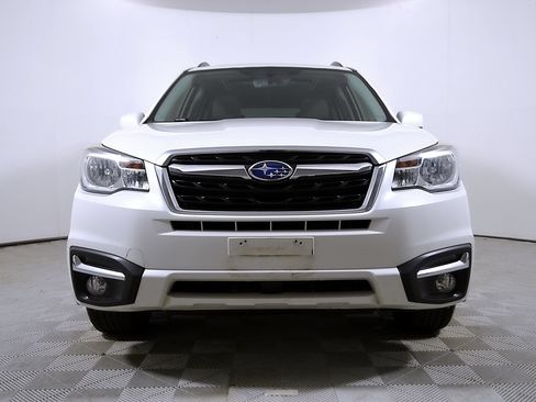 Used 2018 Subaru Forester 2.5i Limited w/ Popular Package #3B AWD/4WD image 5
