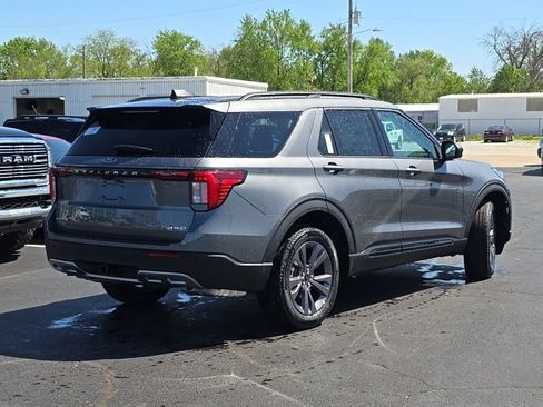 New 2026 Ford Explorer Active AWD/4WD image 55