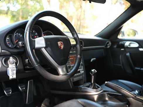 Used 2005 Porsche 911 Carrera image 15