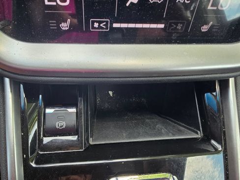 Used 2021 Subaru Outback Premium AWD/4WD image 30