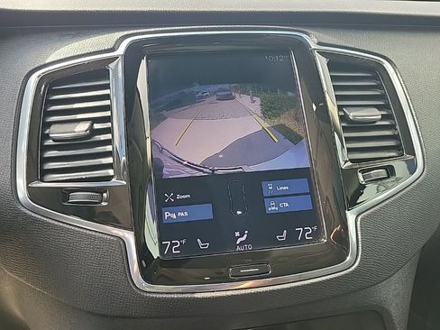 Used 2018 Volvo XC90 T5 Momentum w/ Momentum Plus Package image 23