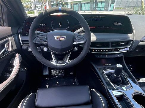 New 2026 Cadillac CT5 V Blackwing w/ Deep Ocean Appearance Package RWD image 23