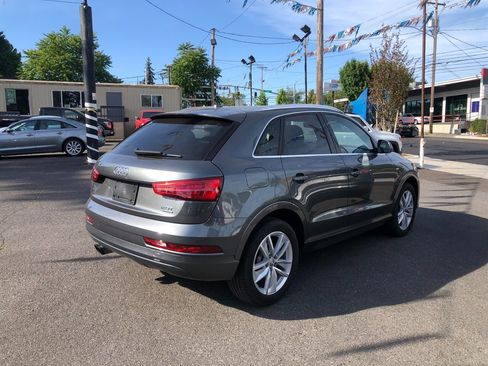 Used 2018 Audi Q3 2.0T Premium Plus AWD/4WD image 4