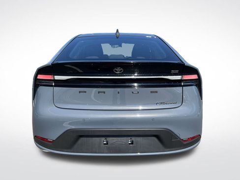 Used 2024 Toyota Prius Prime SE image 7