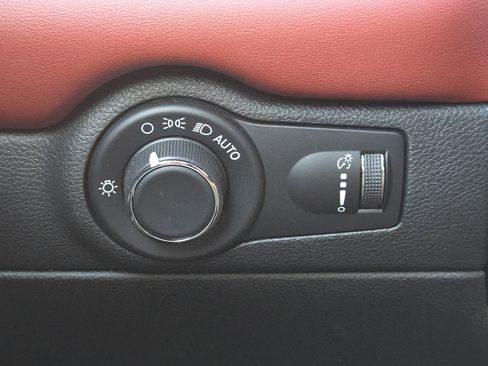 Used 2023 Dodge Durango SRT Hellcat image 25