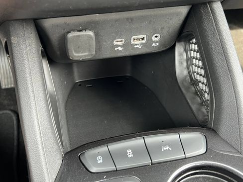 Certified 2023 Chevrolet TrailBlazer LS FWD image 26
