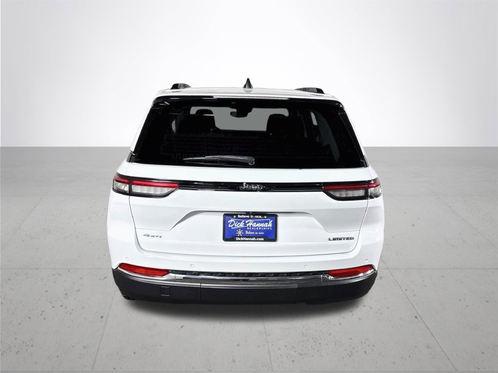 Certified 2023 Jeep Grand Cherokee Limited AWD/4WD image 8