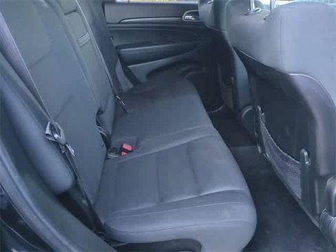 Used 2014 Jeep Grand Cherokee Laredo w/ Quick Order Package 23E image 21