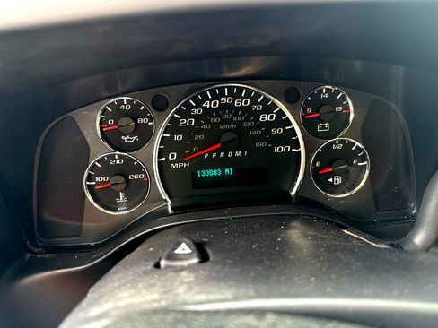 Used 2012 GMC Savana 3500 image 11