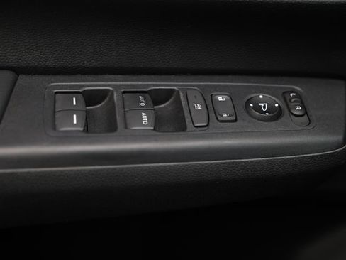 Used 2023 Honda CR-V Sport image 16