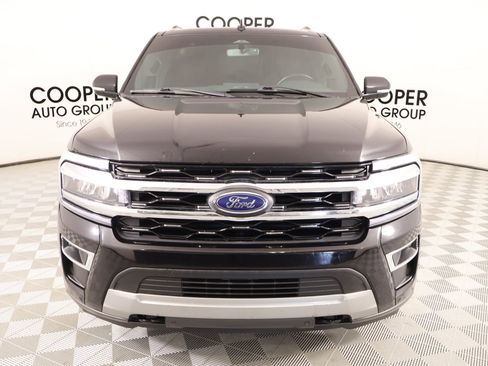 Used 2022 Ford Expedition Limited image 10