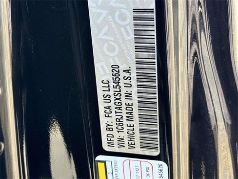 New 2025 Jeep Gladiator Sport image 25