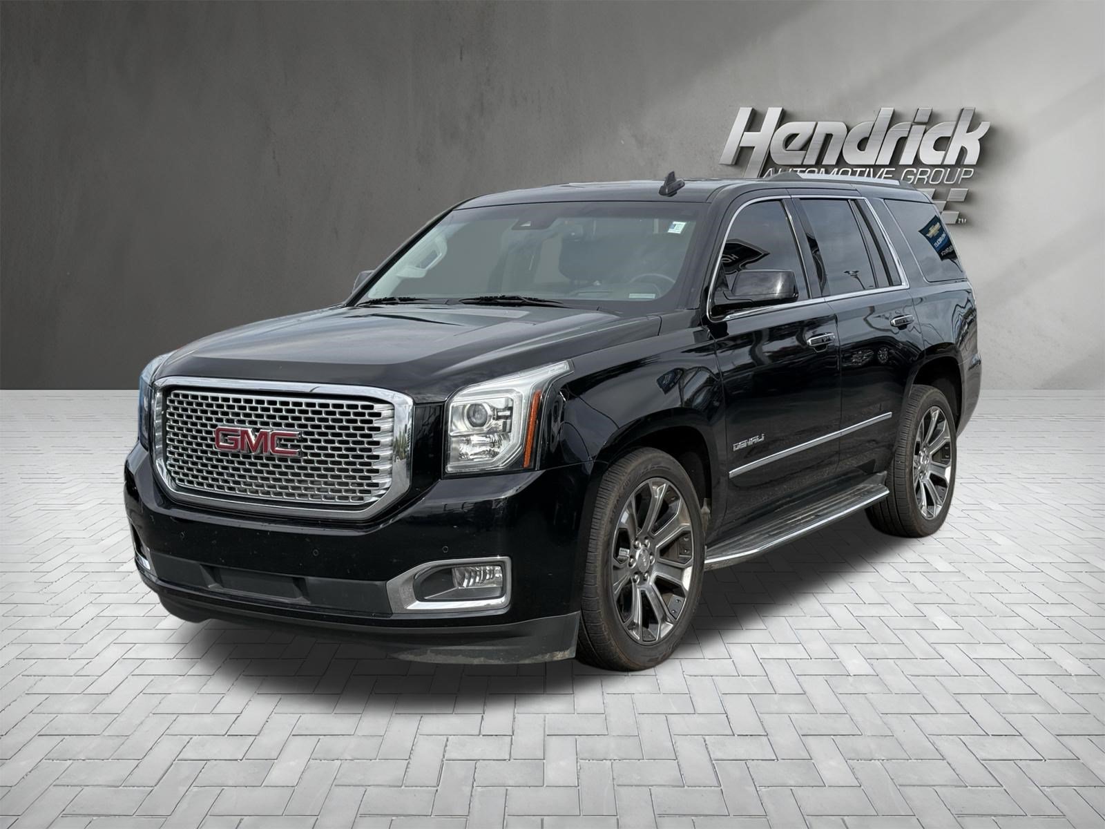 Used 2016 GMC Yukon Denali w/ Open Road Package AWD/4WD image 5