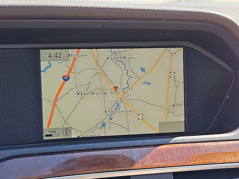 Used 2013 Mercedes-Benz C 300 Sport image 20