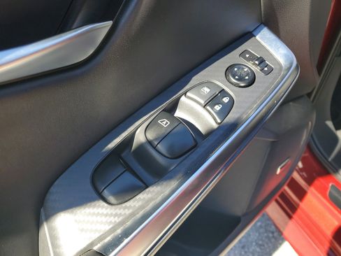 Certified 2021 Nissan Sentra SR w/ SR Premium Package image 11