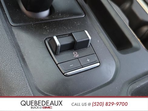 Used 2022 GMC Sierra 1500 AT4 w/ AT4 Premium Package image 28