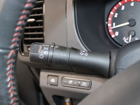 Used 2024 Nissan Frontier PRO-4X w/ Pro Convenience Package image 24