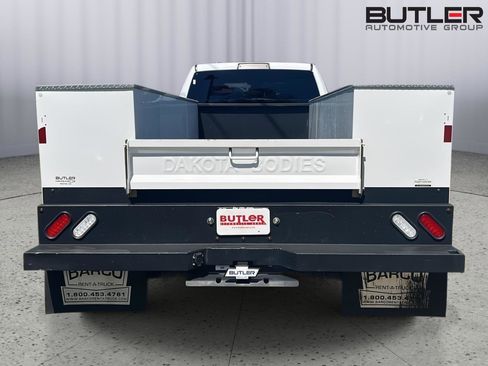 Used 2024 RAM 3500 SLT w/ Quick Order Package 2YG SLT AWD/4WD image 5