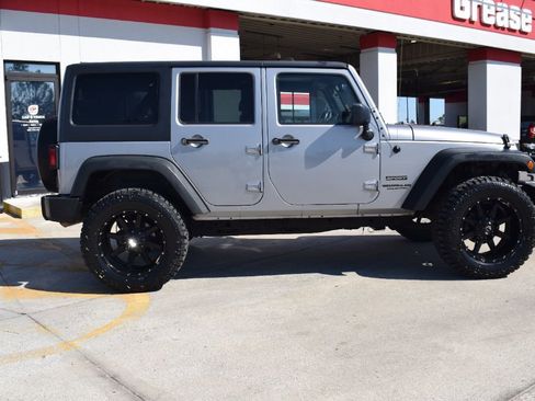 Used 2016 Jeep Wrangler Unlimited Sport w/ Quick Order Package 24S image 2