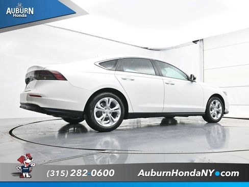 New 2025 Honda Accord LX image 22