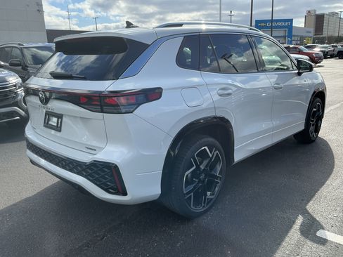 New 2026 Volkswagen Tiguan SEL R-Line image 7