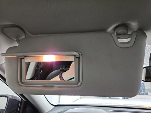 Used 2024 Nissan Altima 2.5 SR w/ SR Premium Package image 25