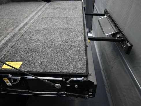 Used 2024 Ford F150 Raptor image 27