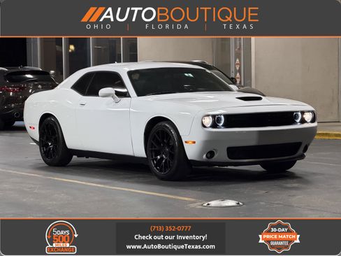 Used 2020 Dodge Challenger GT w/ Plus Package image 1