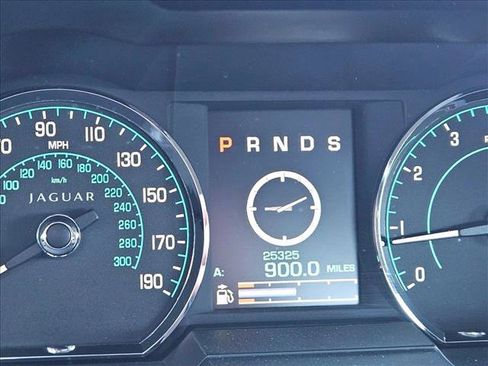 Used 2012 Jaguar XK Convertible image 11
