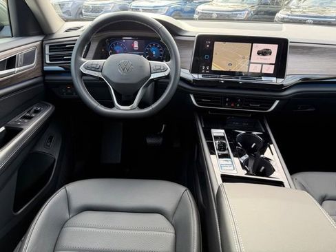 New 2026 Volkswagen Atlas Cross Sport SEL AWD/4WD image 9