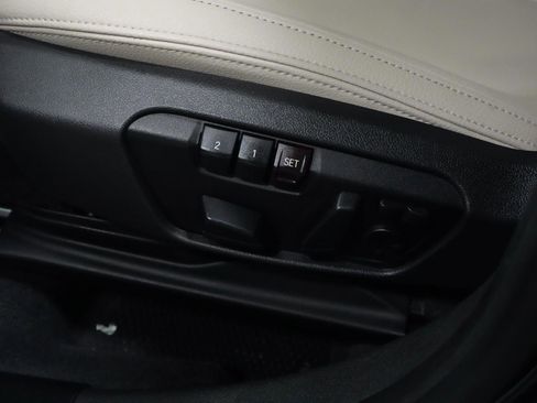 Used 2019 BMW X1 xDrive28i w/ Convenience Package image 21