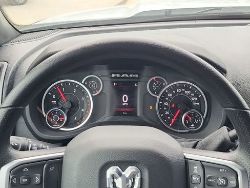 New 2026 RAM 2500 Tradesman AWD/4WD image 26