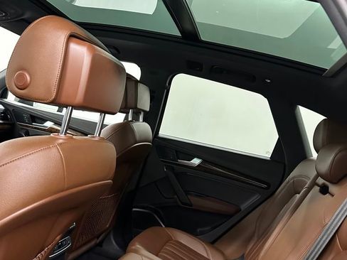 Used 2018 Audi Q5 2.0T Premium Plus w/ Premium Plus Package image 24