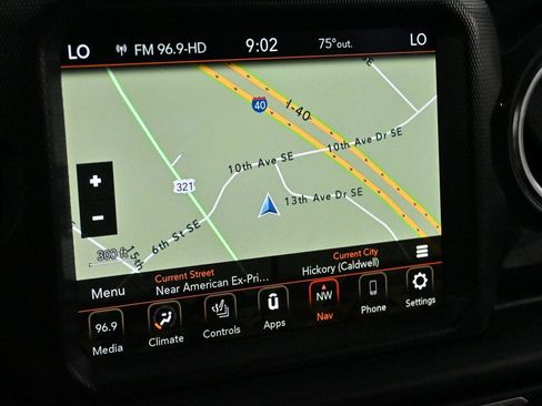 Used 2023 Jeep Wrangler Unlimited Sahara AWD/4WD image 28